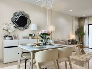 Casa adosada en venta de 3 habitaciones en Bang Lamung, Chonburi