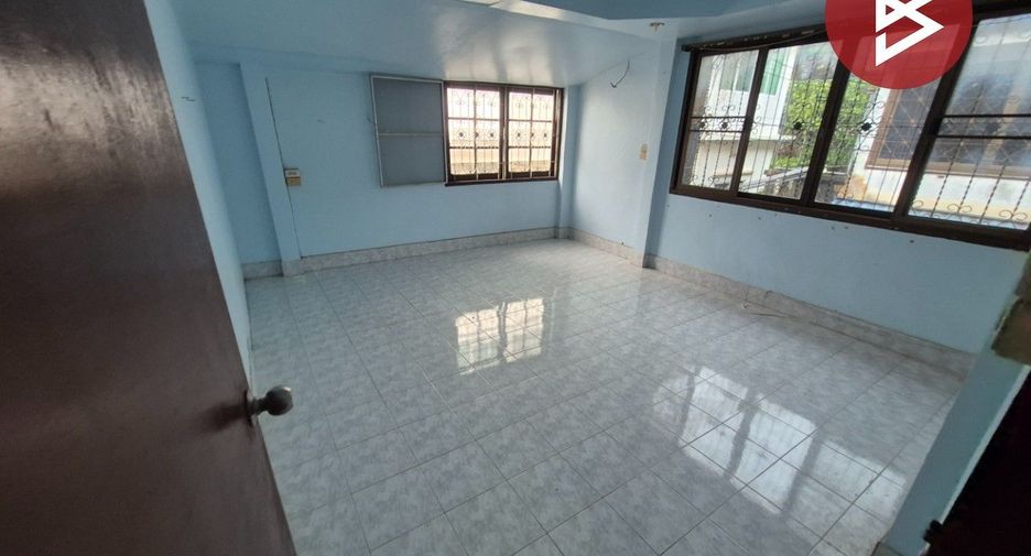 ขาย 3 ห้องนอน ทาวน์เฮ้าส์ ใน เมืองสุราษฎร์ธานี, สุราษฎร์ธานี