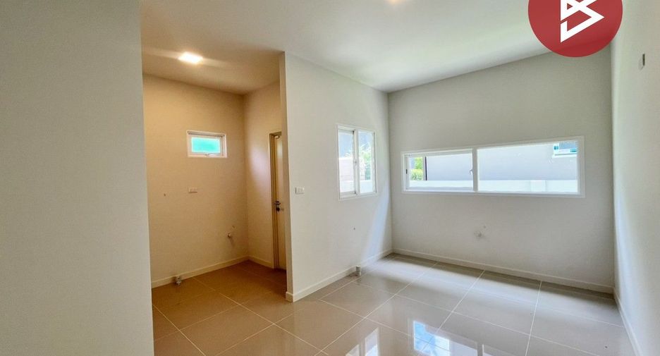 Casa adosada en venta de 4 habitaciones en Bang Yai, Nonthaburi
