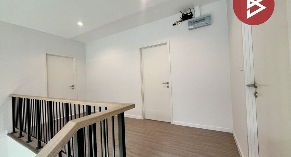 Casa adosada en venta de 4 habitaciones en Bang Yai, Nonthaburi