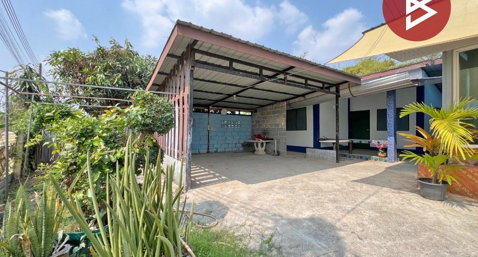 À vendre 3 chambres maison à Phanat Nikhom, Chonburi