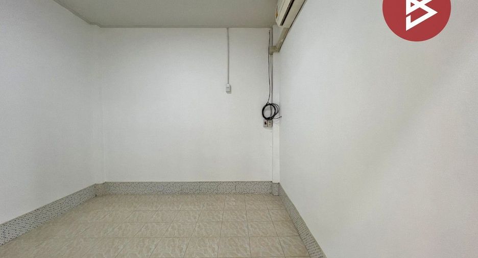 À vendre 3 chambres maison à Phanat Nikhom, Chonburi