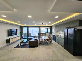 For rent and for sale 3 bedrooms condo in Khlong Toei, Bangkok