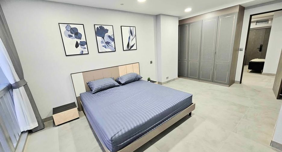 Аренда и продажа 3 спальни кондо в Кхлонг Тоеи, Бангкок