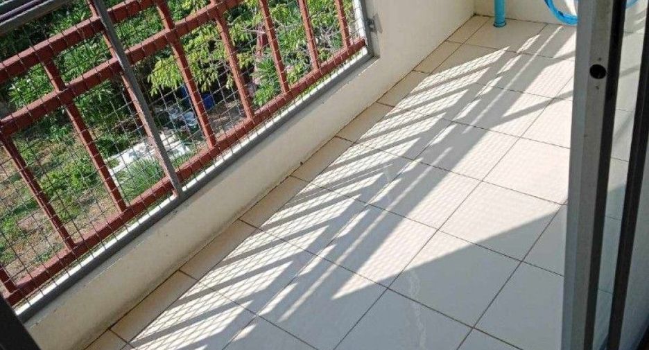 For sale 1 bed condo in Mueang Chon Buri, Chonburi