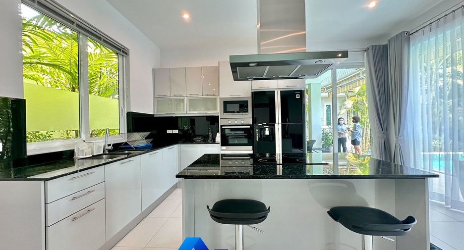 For sale 3 bedrooms villa in Hua Hin, Prachuap Khiri Khan