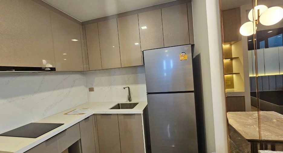 Wohnung zur Miete mit 1 Zimmer in Huai Khwang, Bangkok