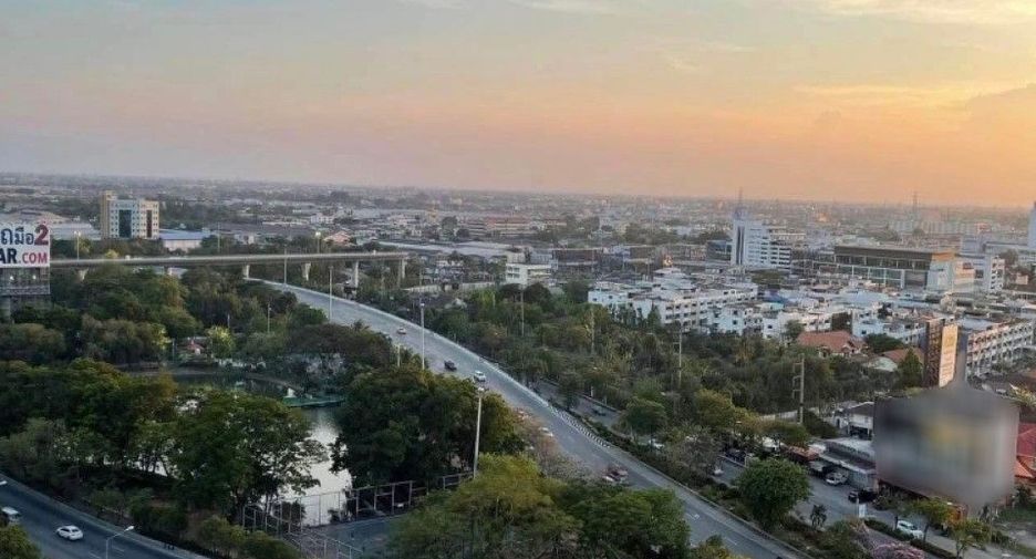 Condo en venta de 1 habitaciones en Bang Khae, Bangkok