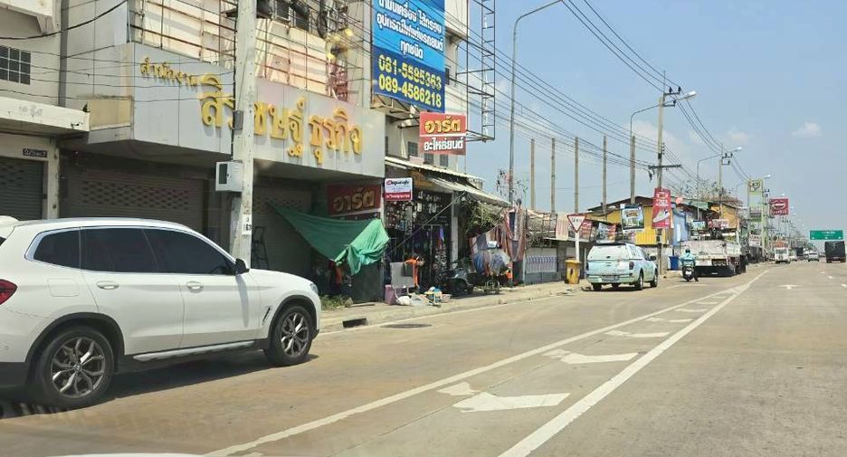 For sale retail Space in Bang Bua Thong, Nonthaburi
