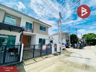 For sale 3 bedrooms townhouse in Mueang Pathum Thani, Pathum Thani
