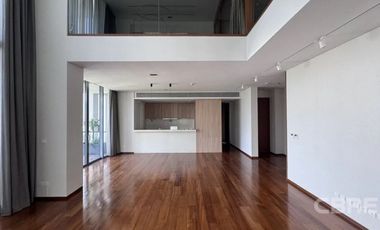 À louer 3 chambres condo à Sathon, Bangkok