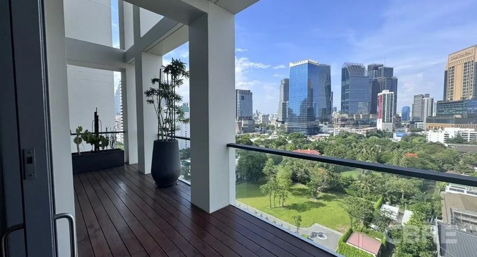 À louer 3 chambres condo à Sathon, Bangkok