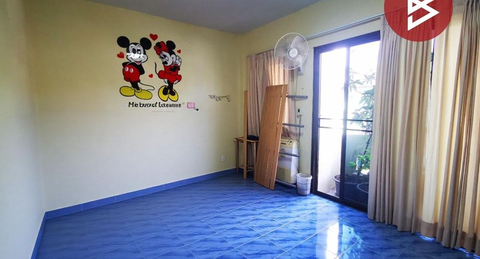 Reihenhaus zum Kauf mit 2 Zimmer in Sai Noi, Nonthaburi