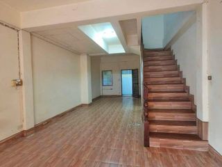 出售 2 卧室 联排别墅 在 Mueang Samut Prakan, Samut Prakan