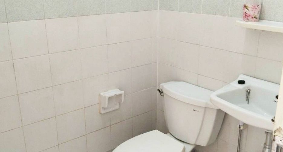 For sale 1 Beds condo in Mueang Samut Prakan, Samut Prakan