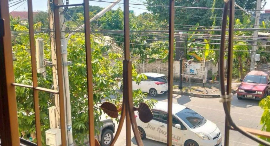 出售 1 卧室 公寓 在 Mueang Samut Prakan, Samut Prakan