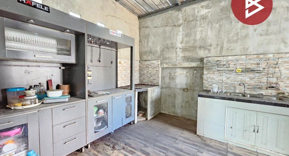 À vendre 3 chambres maison à Si Racha, Chonburi