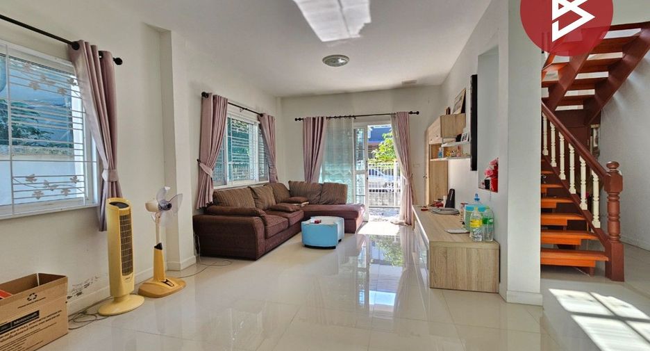 À vendre 3 chambres maison à Si Racha, Chonburi