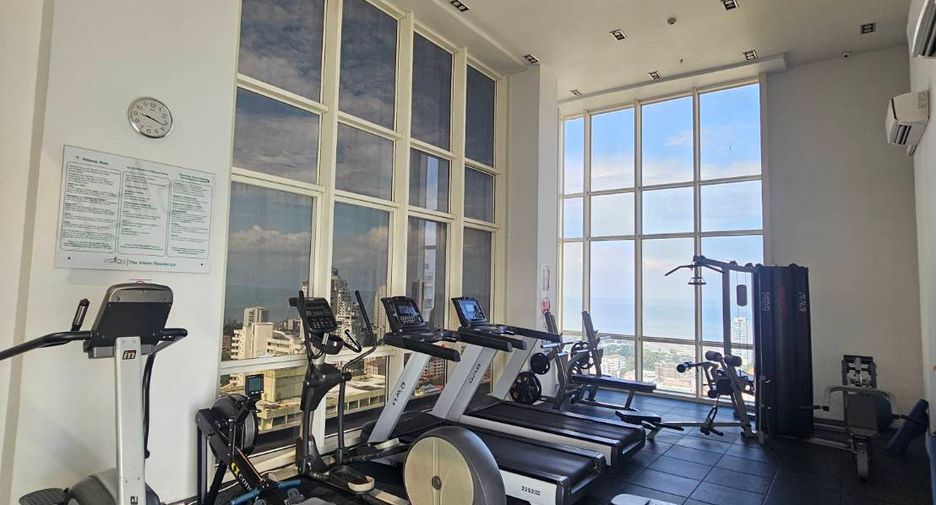 For rent and for sale 1 bed condo in Pratumnak, Pattaya