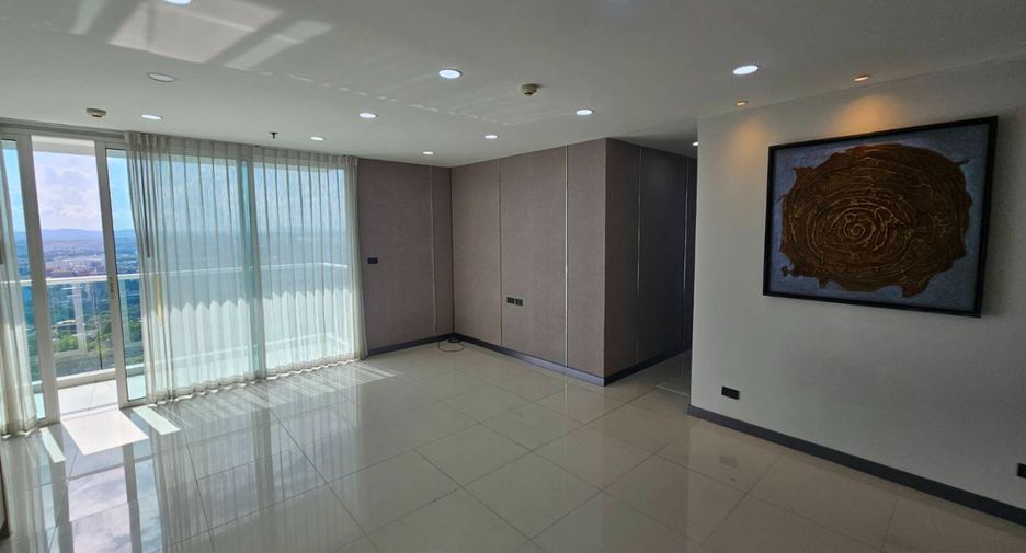 For rent and for sale 1 bed condo in Pratumnak, Pattaya