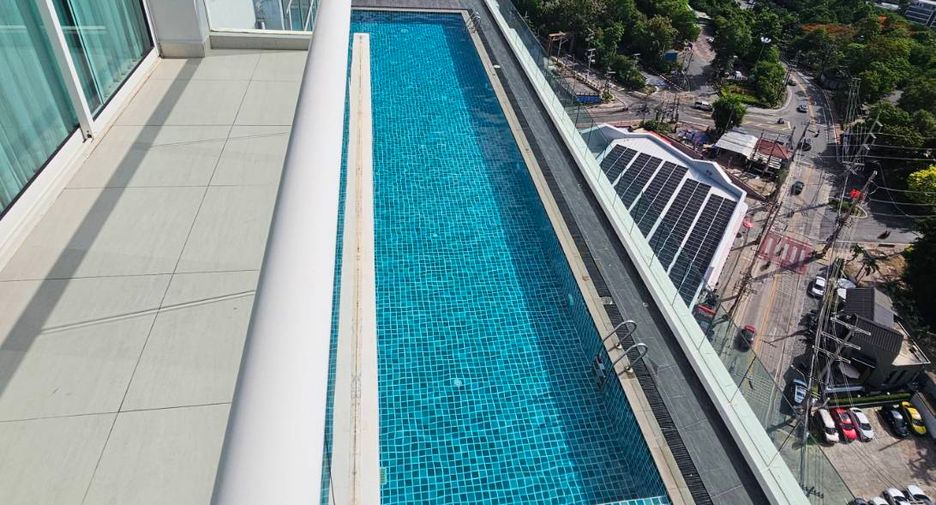 For rent and for sale 1 bed condo in Pratumnak, Pattaya