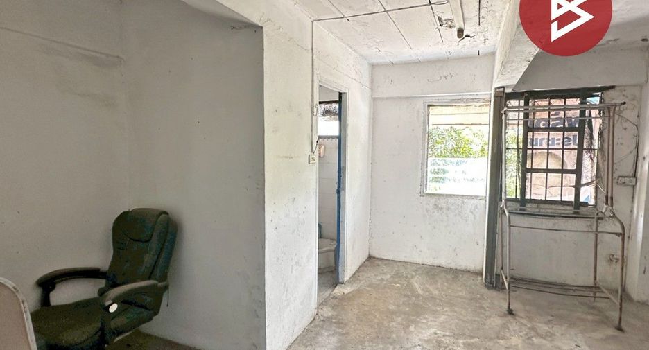 Local comercial en venta de 6 habitaciones en Bang Phli, Samut Prakan