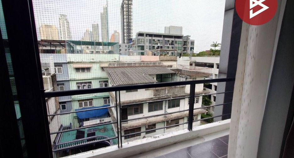 Condo en venta de 1 habitaciones en Khlong San, Bangkok