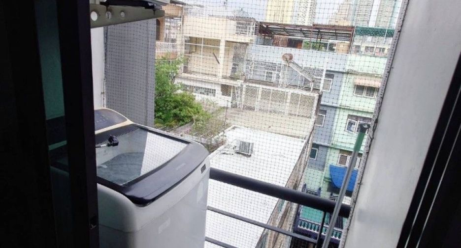 Condo en venta de 1 habitaciones en Khlong San, Bangkok