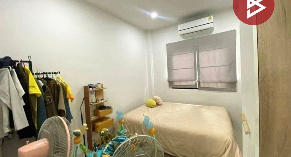 出售 公寓 独立屋 在 Phan Thong, Chon Buri