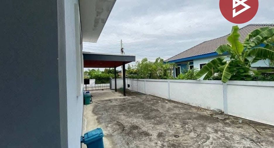 出售 公寓 独立屋 在 Phan Thong, Chon Buri