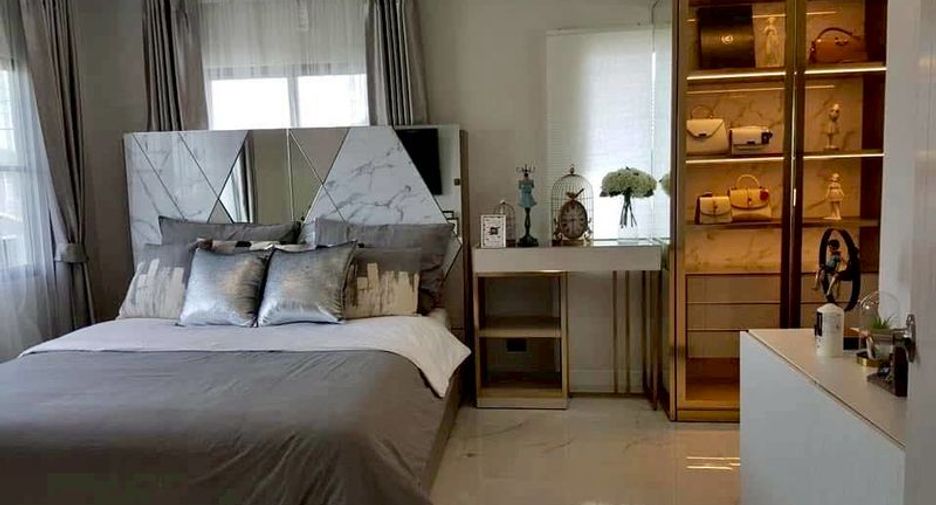 For rent and for sale 4 bedrooms house in Mueang Chon Buri, Chonburi