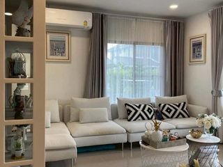 For rent and for sale 4 bedrooms house in Mueang Chon Buri, Chonburi