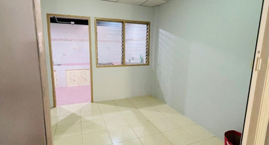 Casa adosada en venta de 2 habitaciones en Nong Khaem, Bangkok