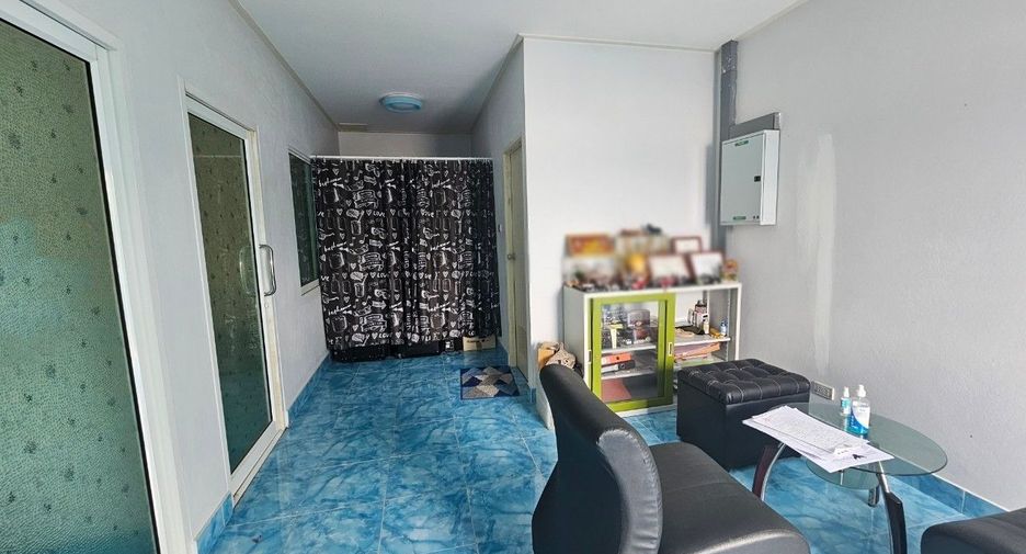 À vendre 5 chambres maison à Mueang Chon Buri, Chonburi