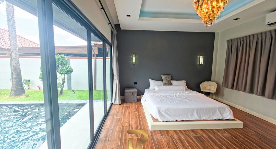 For sale 3 ベッドルーム villa in Huay Yai, Pattaya