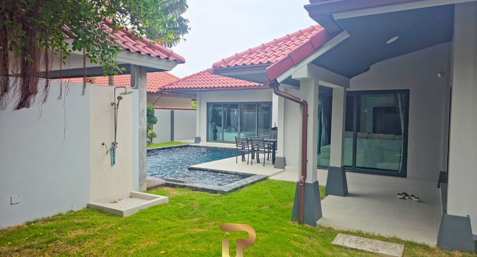 For sale 3 ベッドルーム villa in Huay Yai, Pattaya