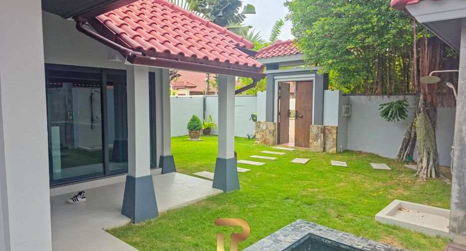 For sale 3 ベッドルーム villa in Huay Yai, Pattaya