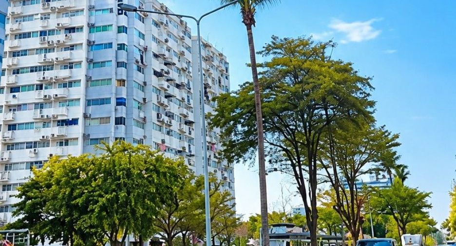 For sale 1 bed condo in Pak Kret, Nonthaburi