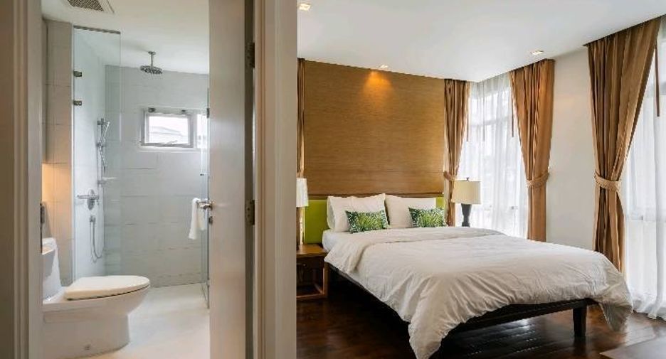 Condo en alquiler de 3 habitaciones en Watthana, Bangkok