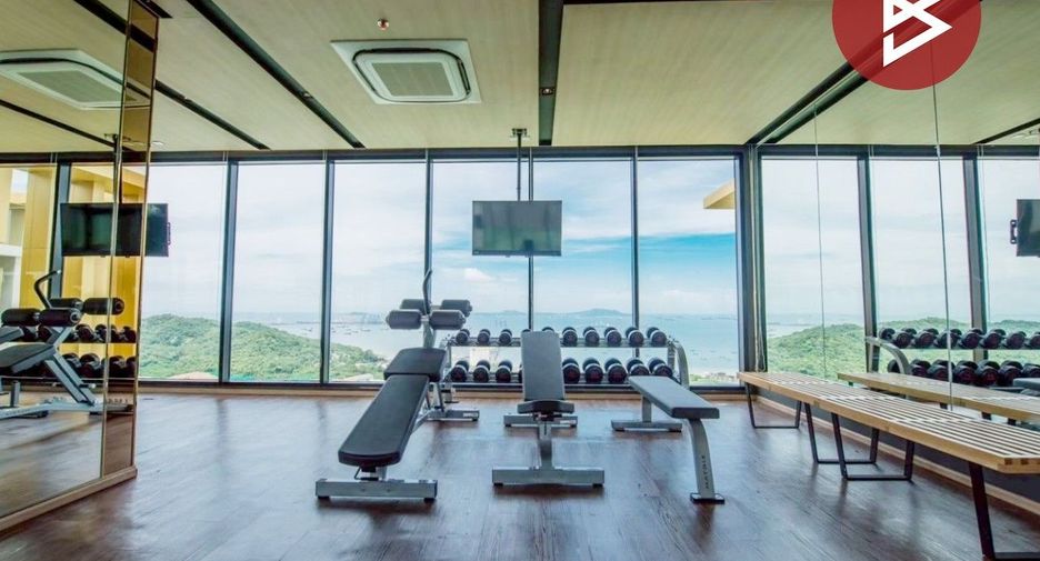 For sale 1 bed condo in Si Racha, Chonburi