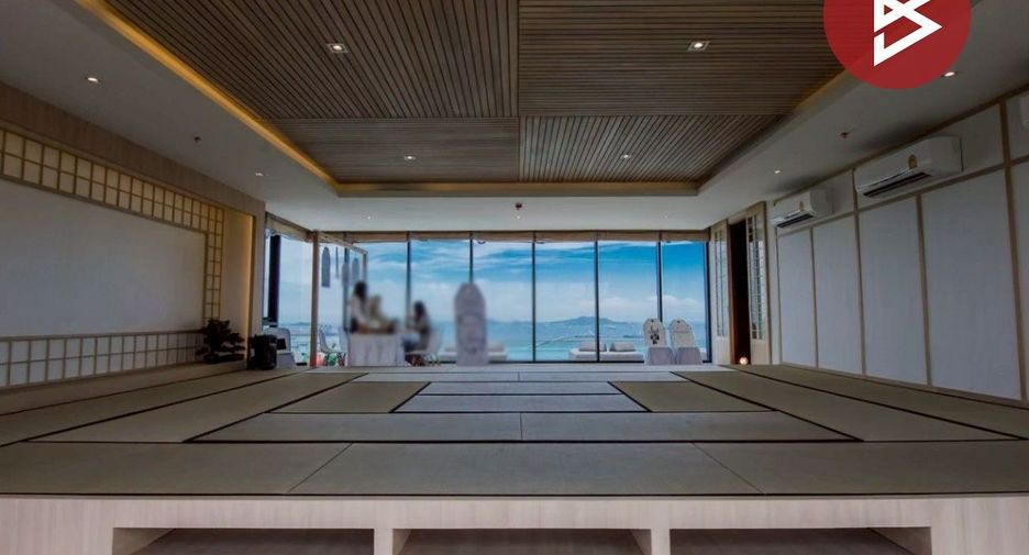 For sale 1 bed condo in Si Racha, Chonburi