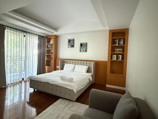 ให้เช่า 5 ห้องนอน บ้านเดี่ยว ใน วัฒนา, กรุงเทพฯ
