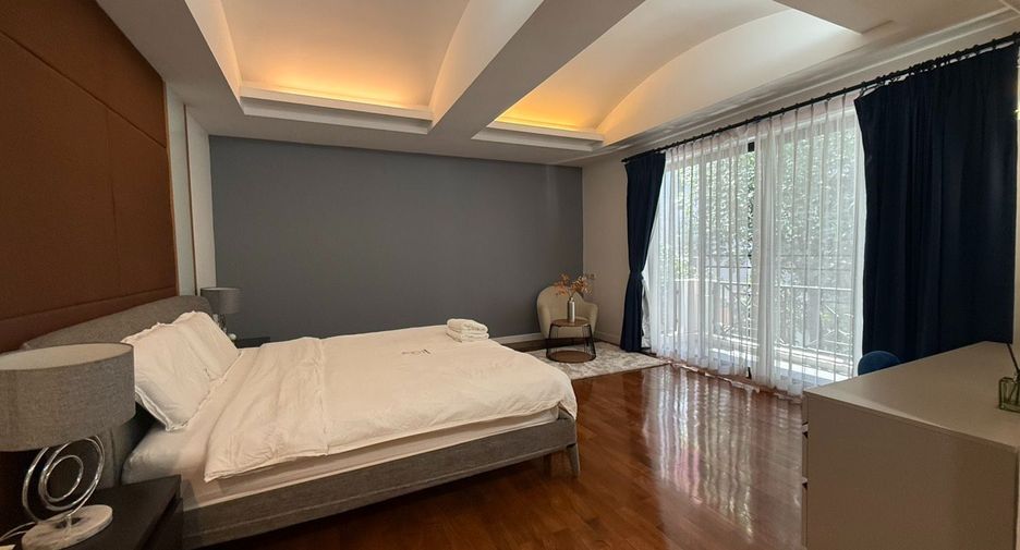 ให้เช่า 5 ห้องนอน บ้านเดี่ยว ใน วัฒนา, กรุงเทพฯ