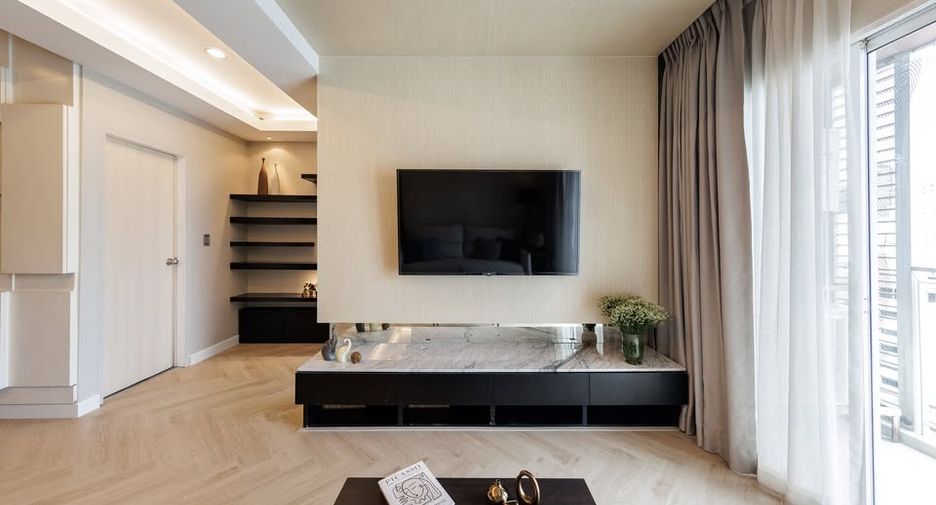 Wohnung zur Miete und zum Kauf mit 1 Zimmer in Ratchathewi, Bangkok