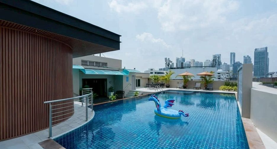 Wohnung zur Miete mit 2 Zimmer in Khlong Toei, Bangkok