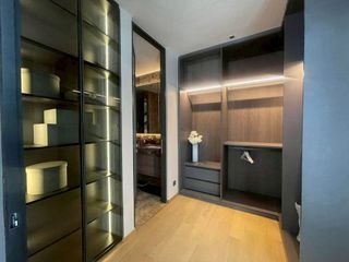 For rent 2 bedrooms condo in Pathum Wan, Bangkok