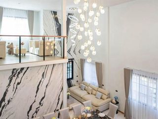 For rent and for sale 5 bedrooms house in Bang Kapi, Bangkok