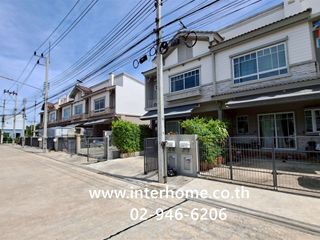 For sale 3 ベッドルーム townhouse in Khlong Luang, Pathum Thani