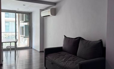 Wohnung zur Miete und zum Kauf mit 1 Zimmer in Phra Khanong, Bangkok