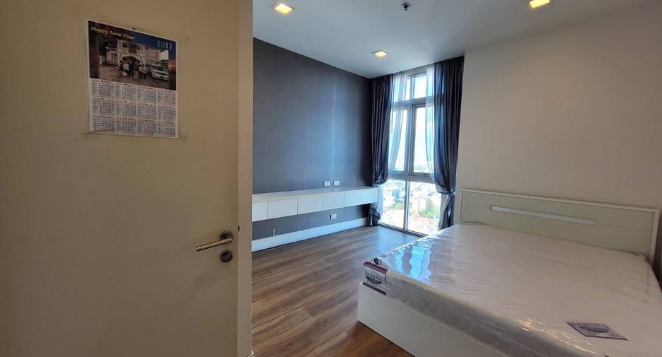 Condo en alquiler de 3 habitaciones en Khlong Toei, Bangkok